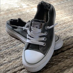 Women’s converse shoreline slip on sneaker. Grey